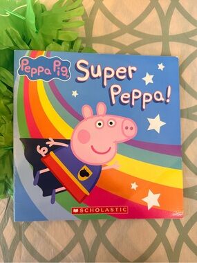10/$25 • Scholastic Peppa Pig Super Peppa! Paperback